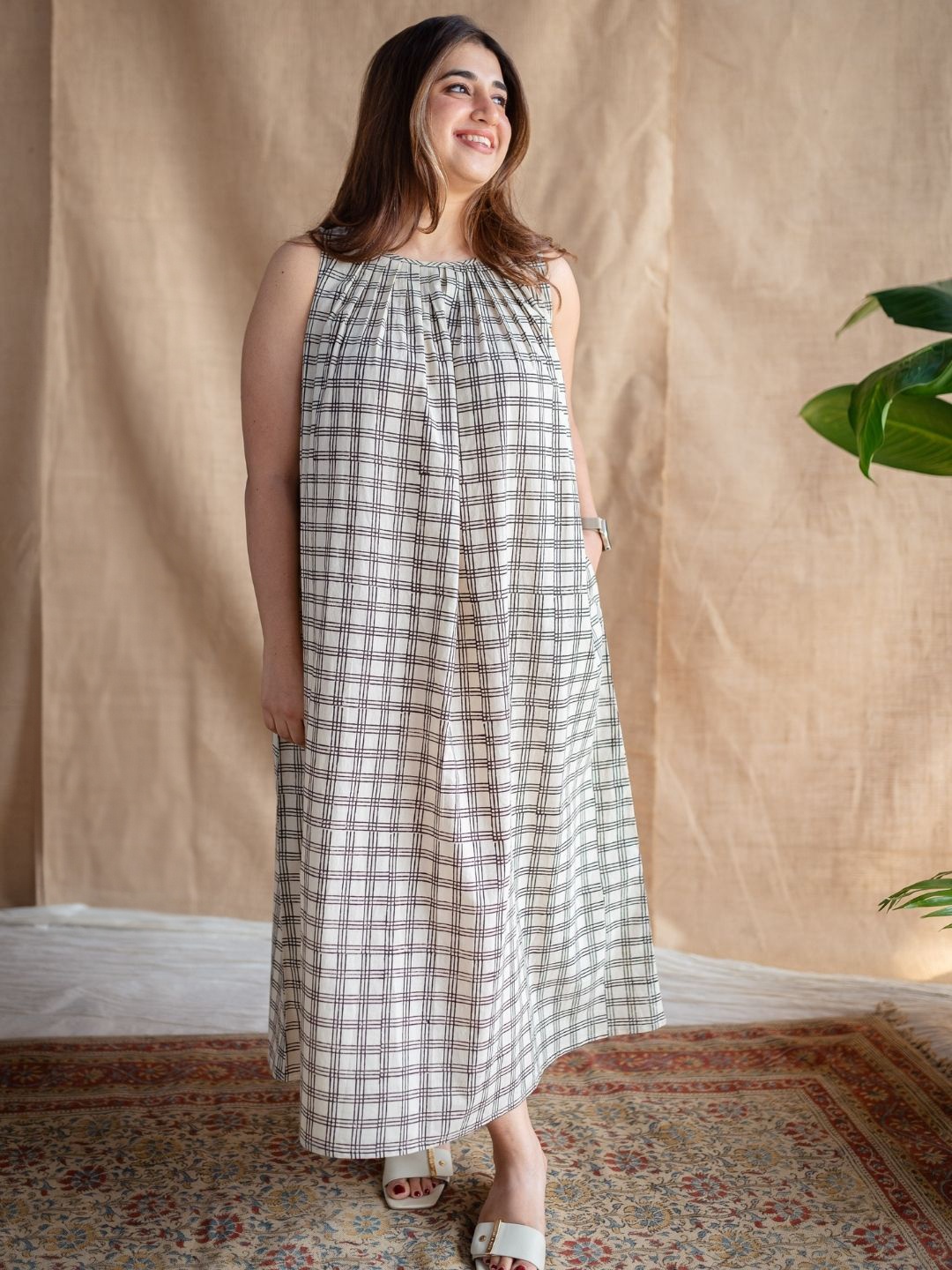 

THE INDIAN ETHNIC CO Checked A-Line Maxi Dress, Off white