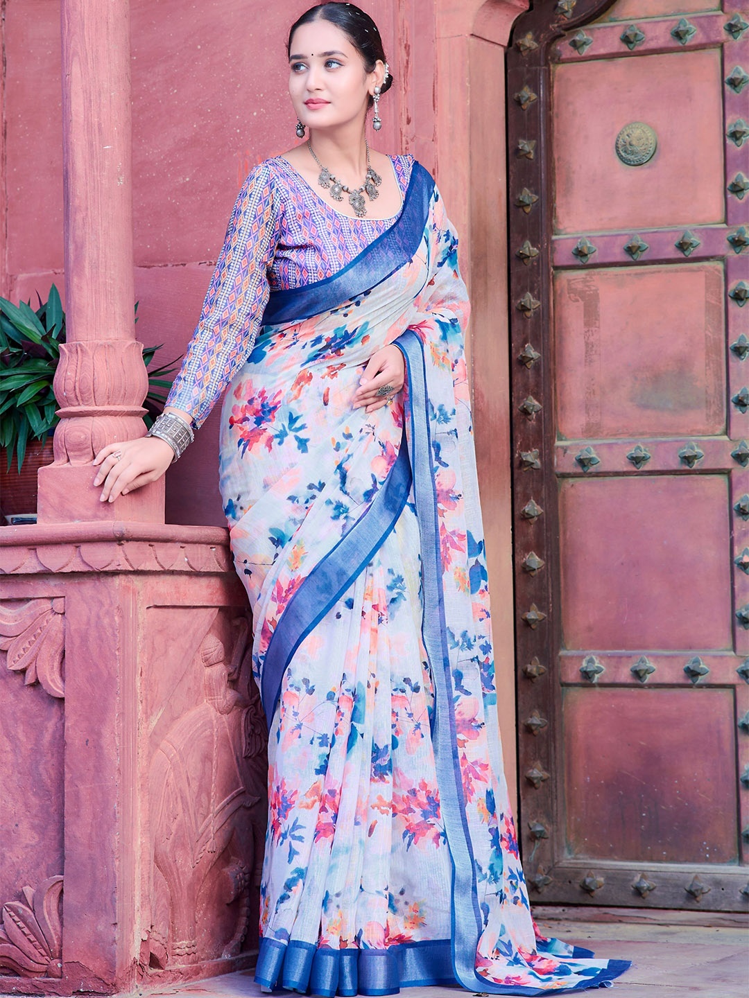 Sidhidata Floral Block Print Saree, White