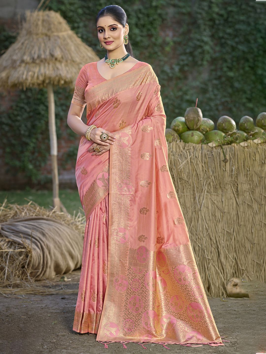 

SANGAM PRINTS Floral Zari Silk Blend Tussar Saree, Peach