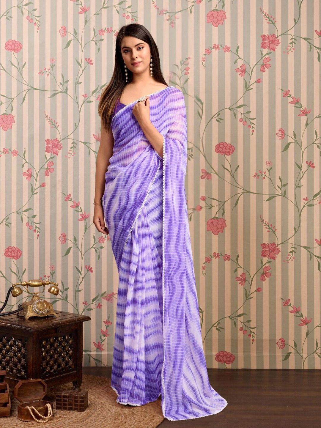 

PMD Fashion Leheriya Gotta Patti Pure Georgette Ready to Wear Saree, Violet