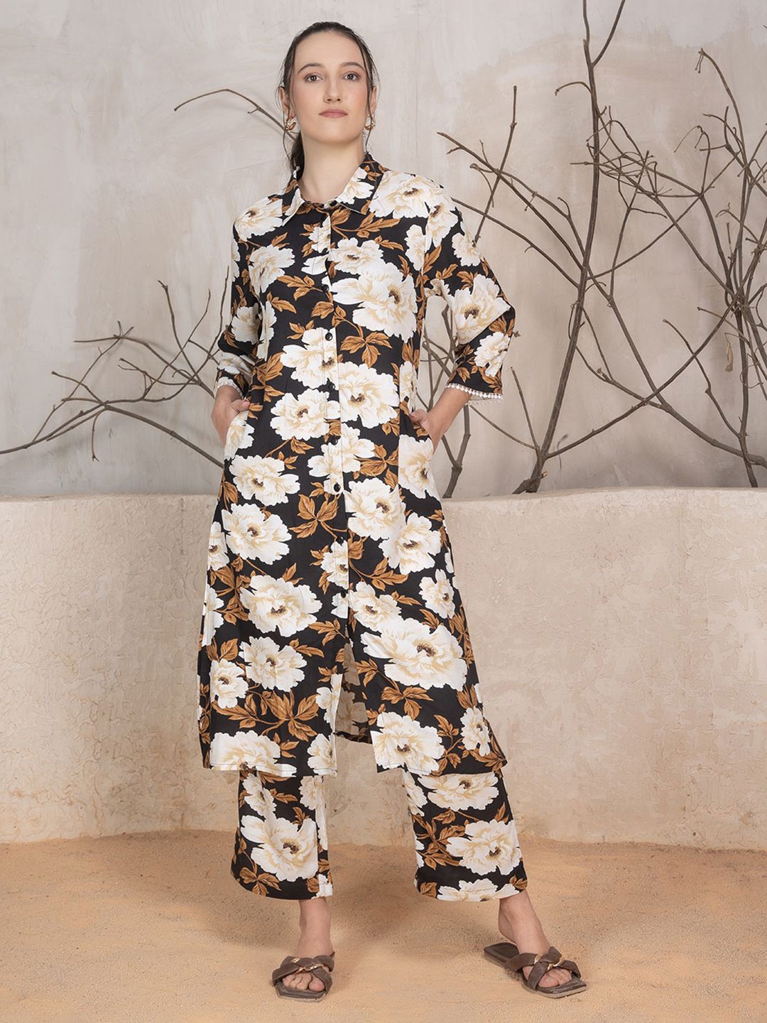 

SANASH Collections Foral Printed Tunic With Trousers Co-Ords Set, Black