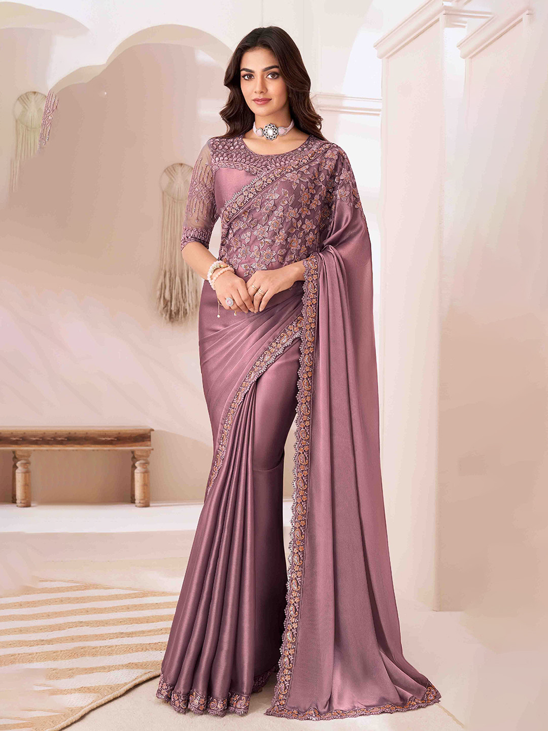 

Mitera Embellished Embroidered Pure Georgette Saree, Mauve