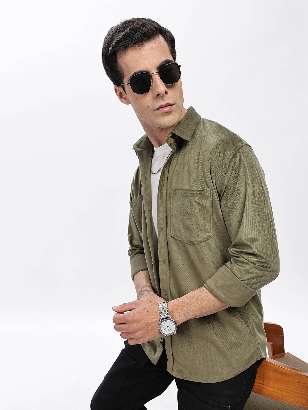

BUMCHIQ Men Comfort Fit Spread Collar Solid Cotton Casual Shirt, Olive