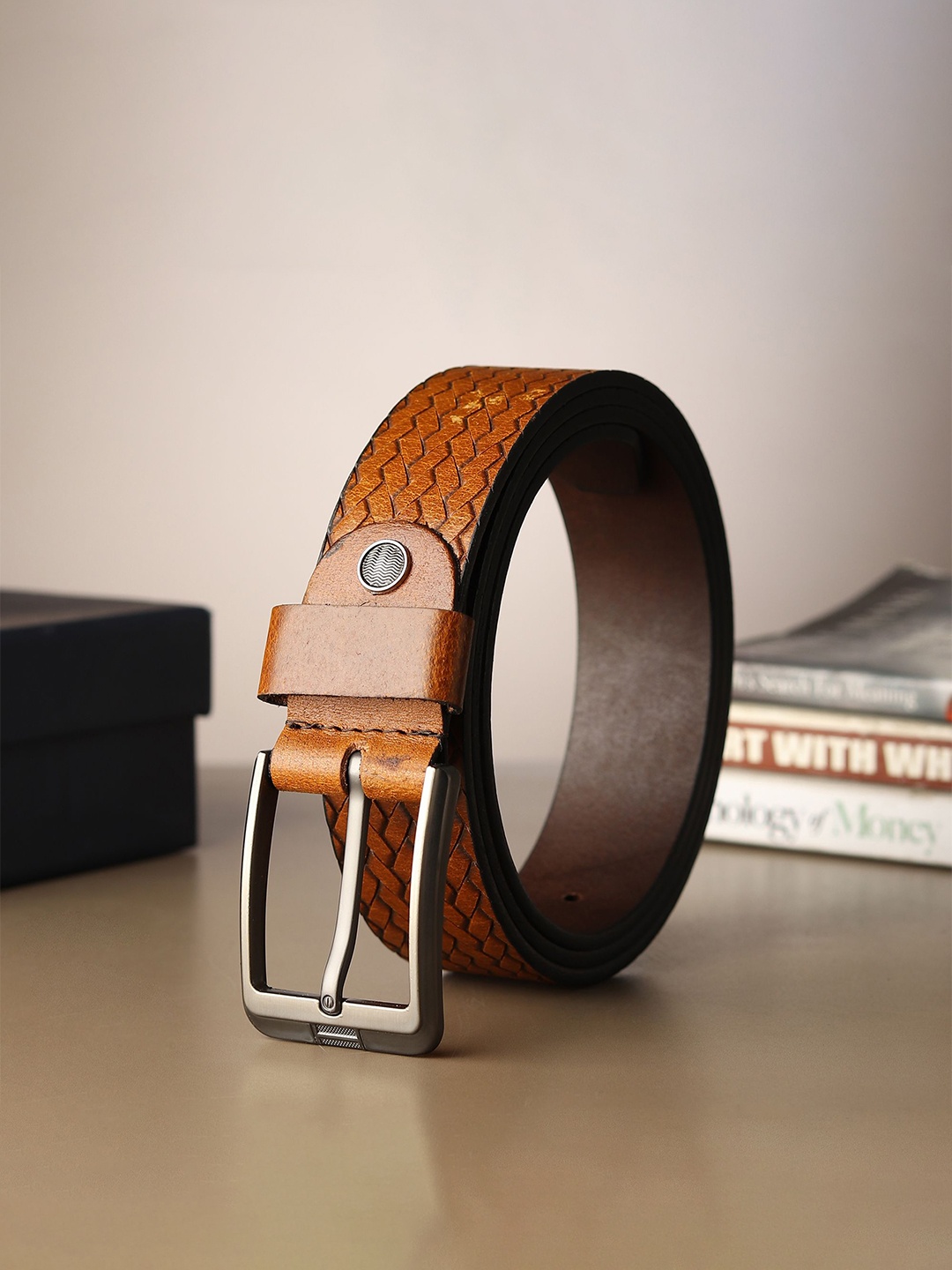 

Provogue Men Textured Leather Belt, Tan