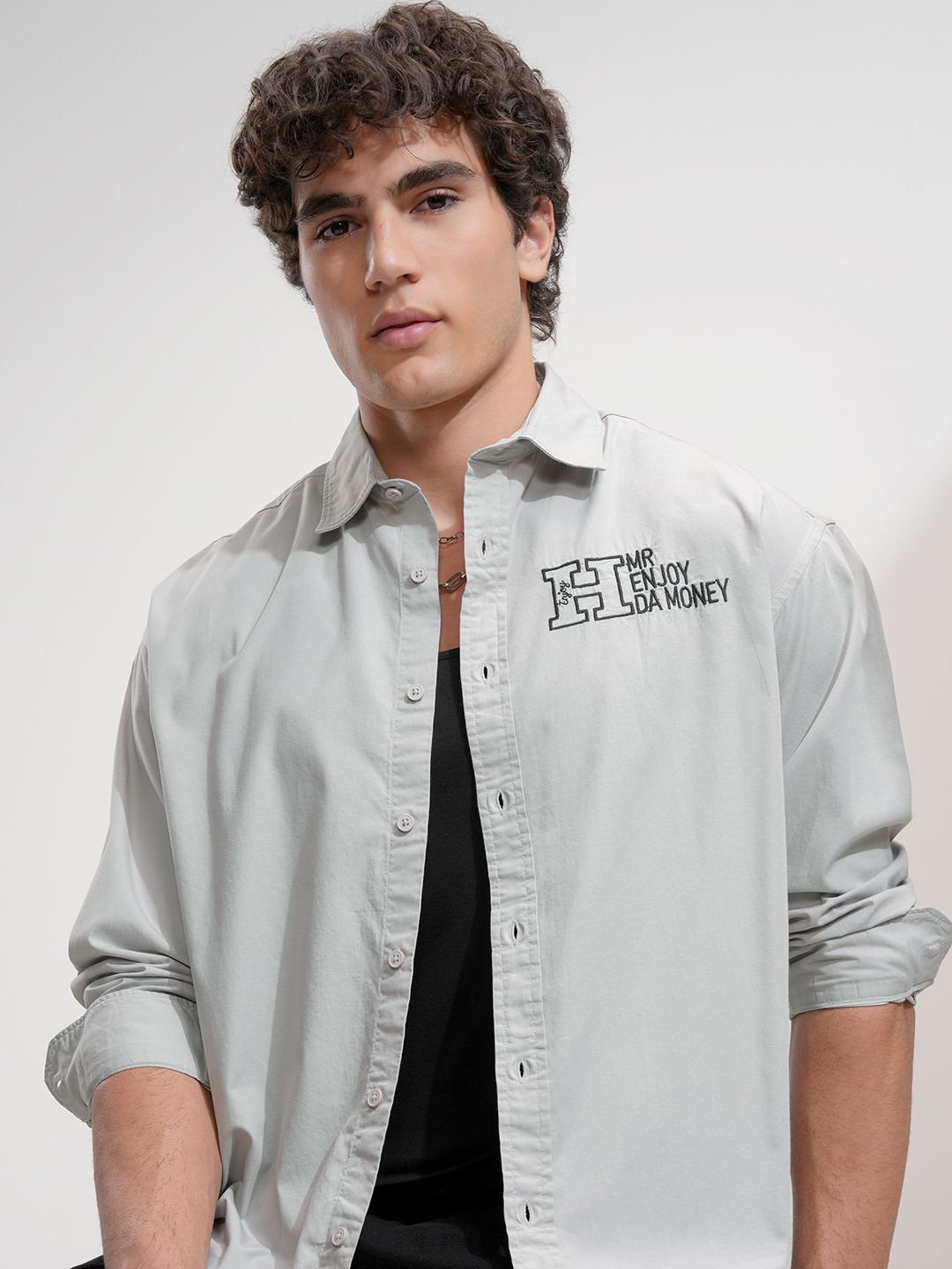 

HIGHLANDER Men Logo Embroide Placement Patterened Oversized Shirt, Grey