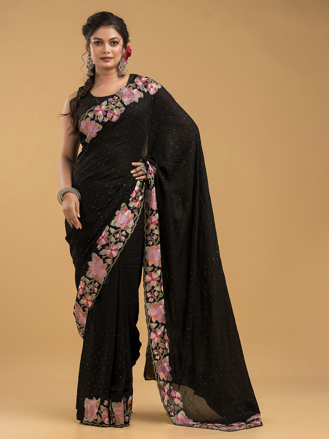 

Dheu Floral Beads and Stones Saree, Black