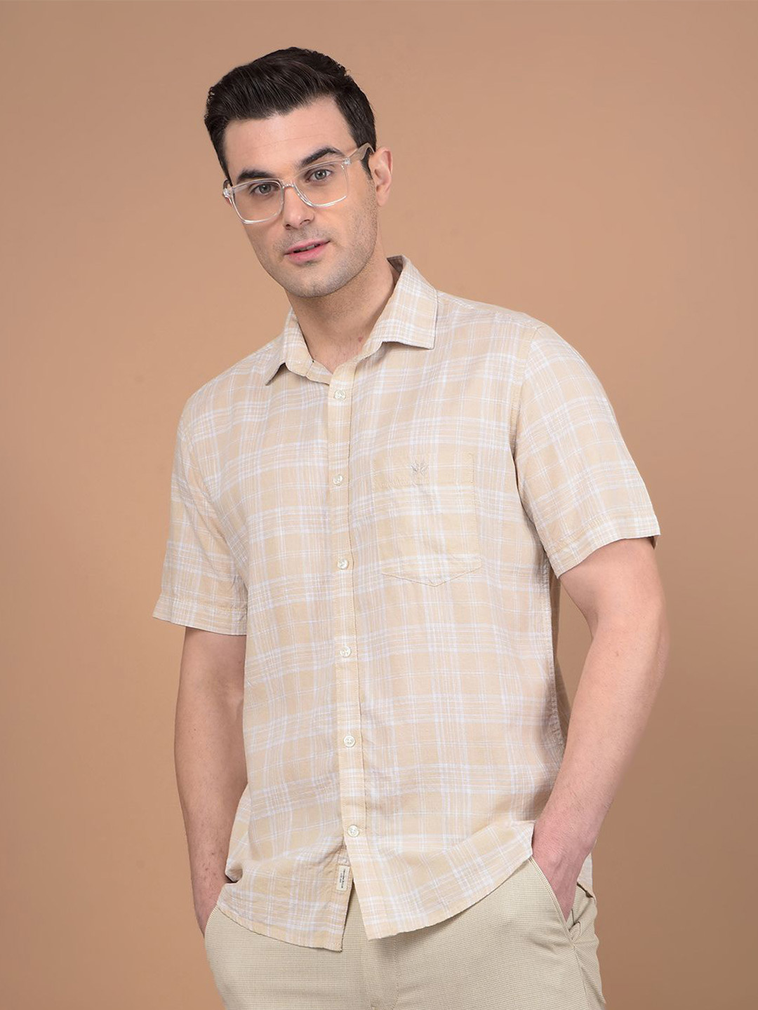 

Crimsoune Club Men Classic Slim Fit Spread Collar Tartan Checked Cotton Casual Shirt, Beige