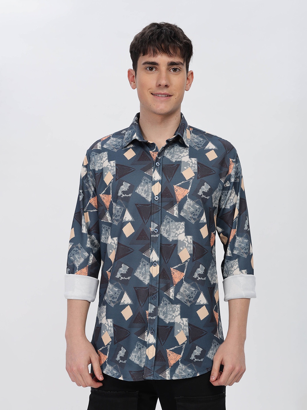 

BUMCHIQ Men Comfort Slim Fit Spread Collar Geometric Printed Casual Shirt, Teal