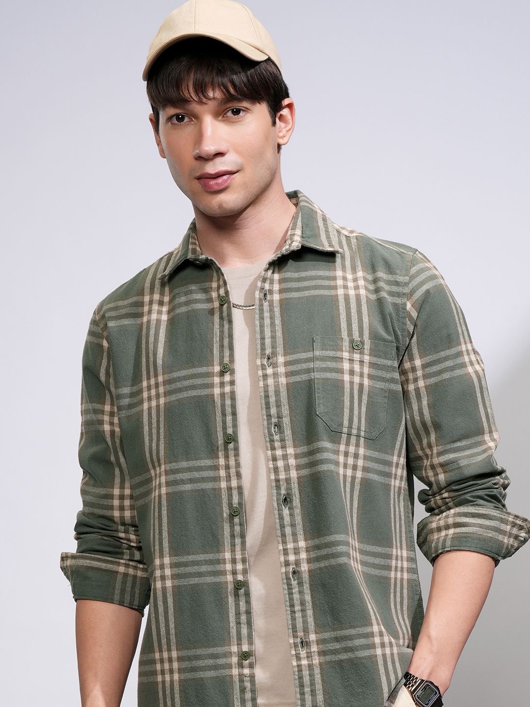 

HIGHLANDER Men Textured Casual Checked Shirt, Olive