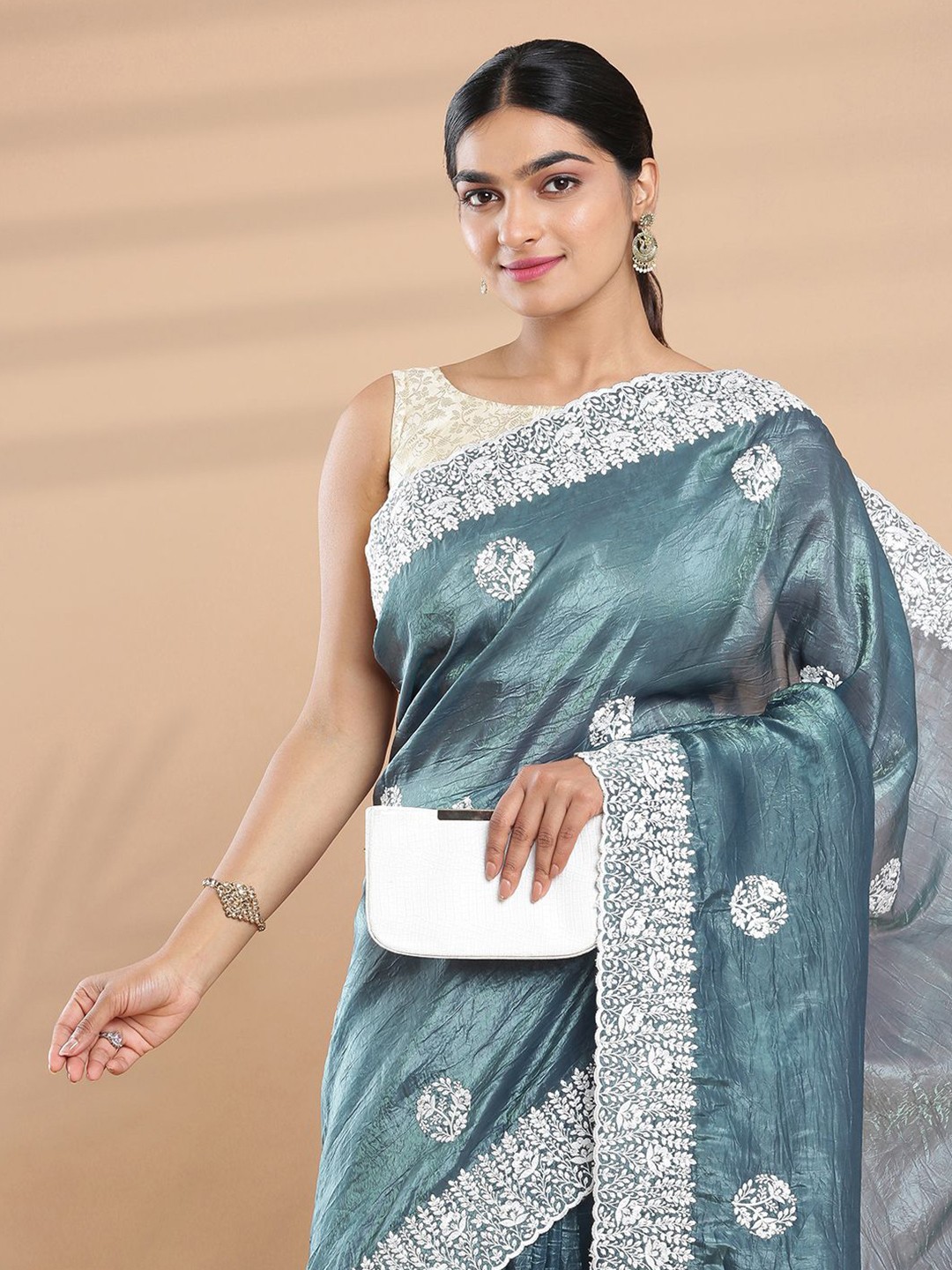 

Kalyan Silks Floral Embroidered Organza Saree, Charcoal