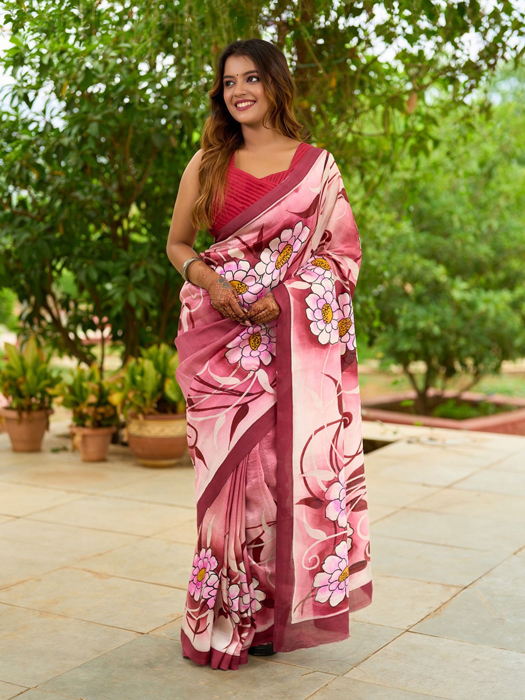 

Prasam Floral Printed Murshidabad Pure silk Saree, Burgundy