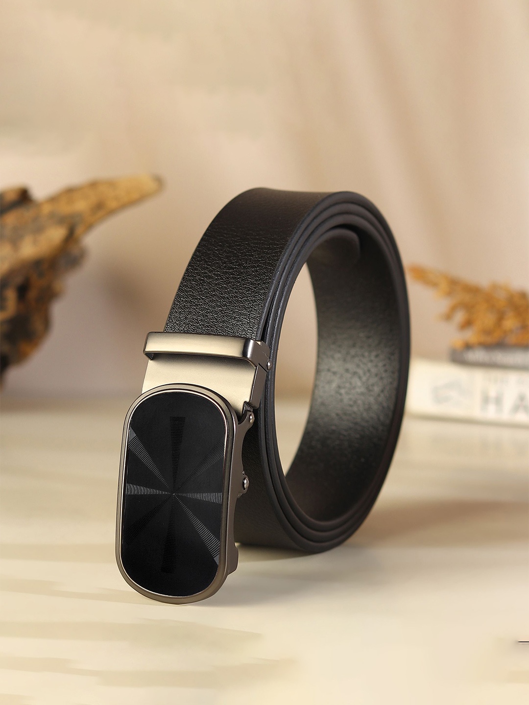 

Provogue Men Textured Leather Belt, Black