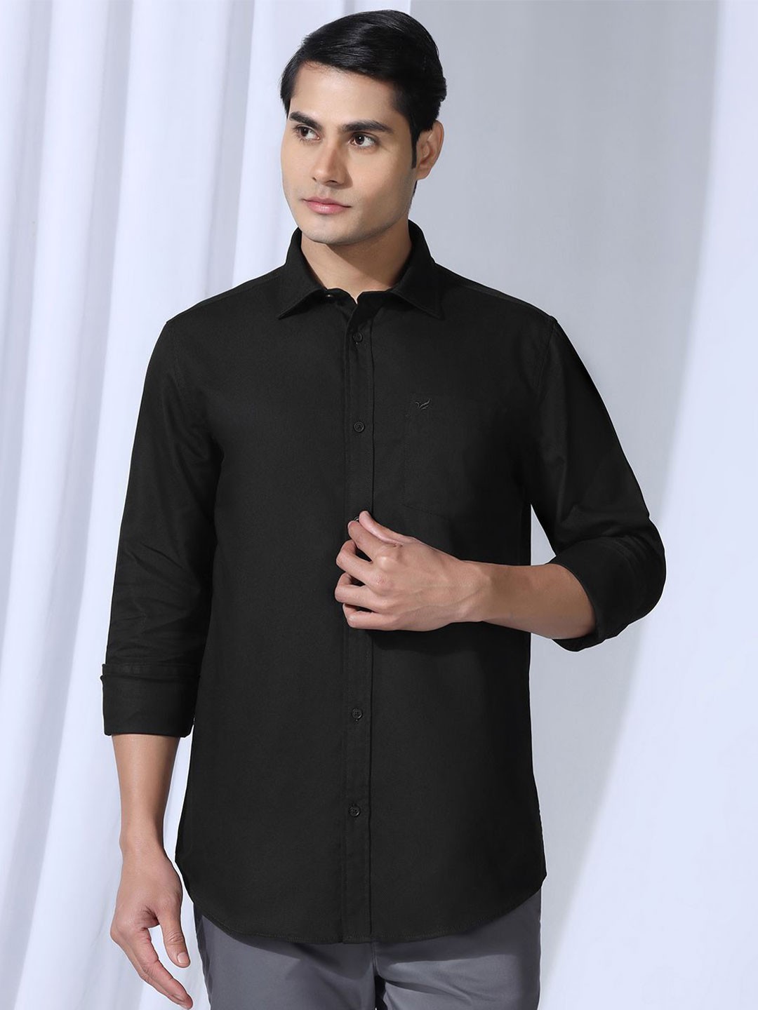 

Blackberrys Men India Slim Fit Spread Collar Textured Cotton Casual Shirt, Black
