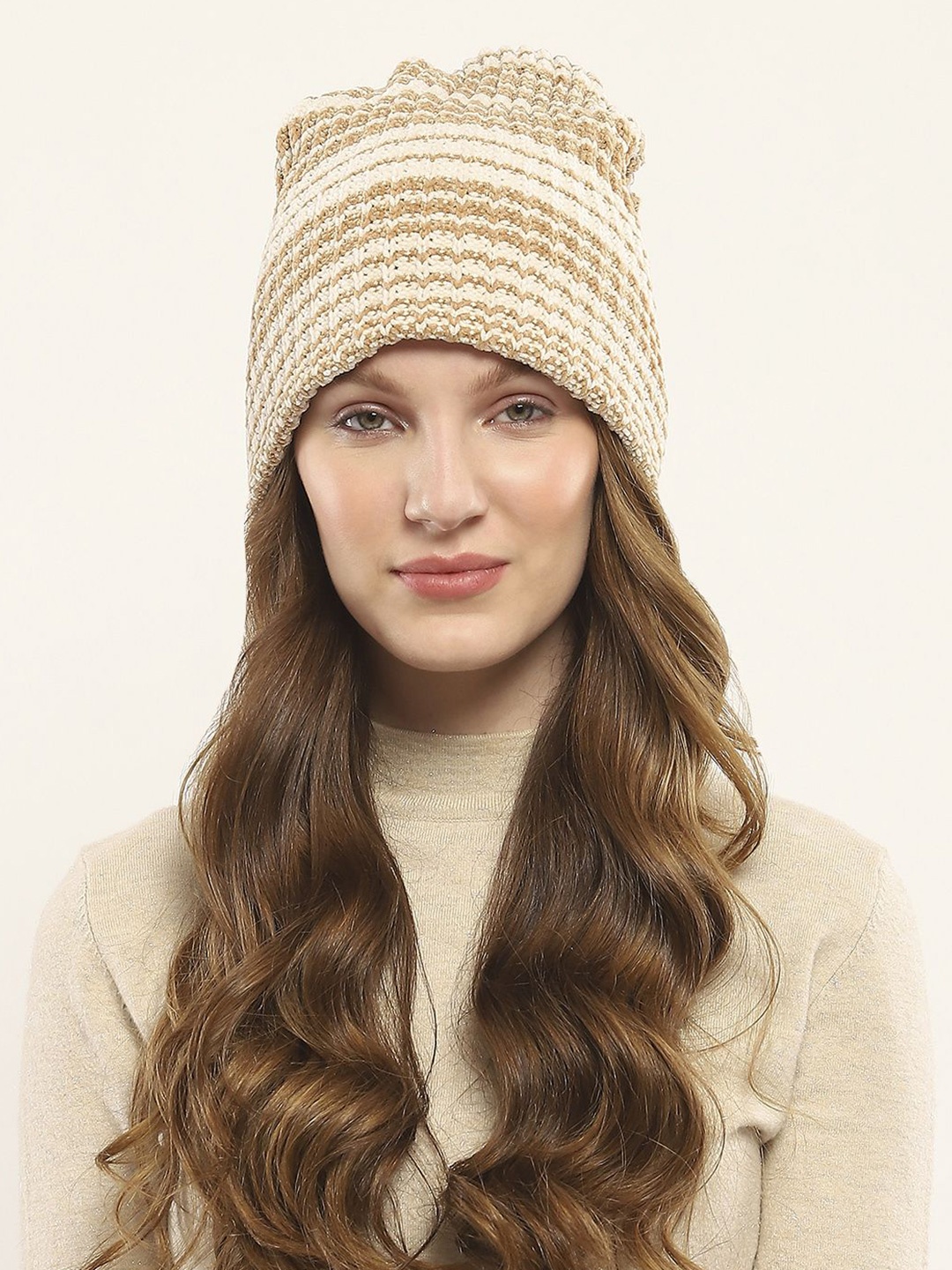 

Monte Carlo Women Woollen Beanie, Khaki