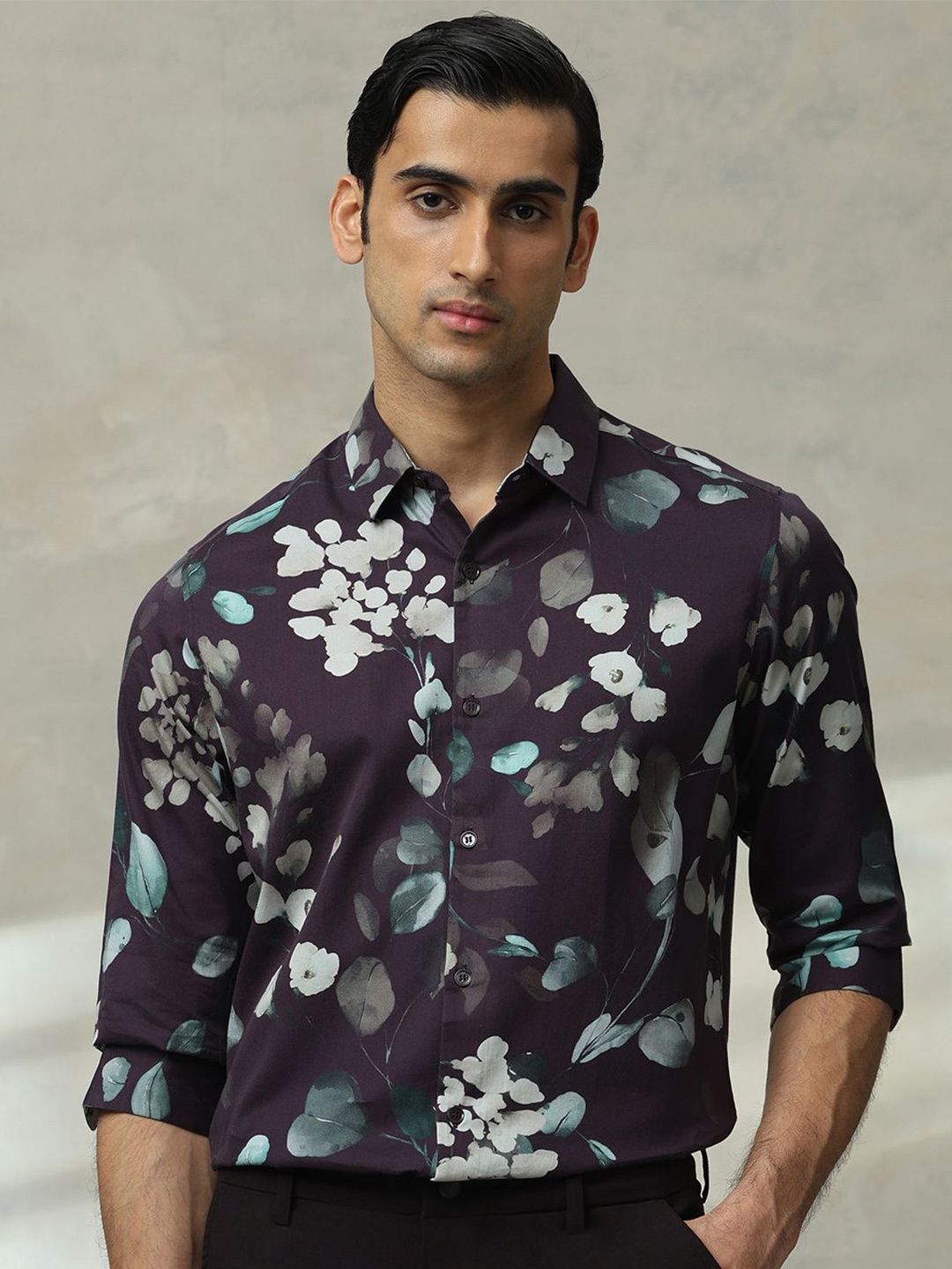 

Mufti Men Slim Fit Spread Collar Floral Printed Cotton Formal Shirt, Black