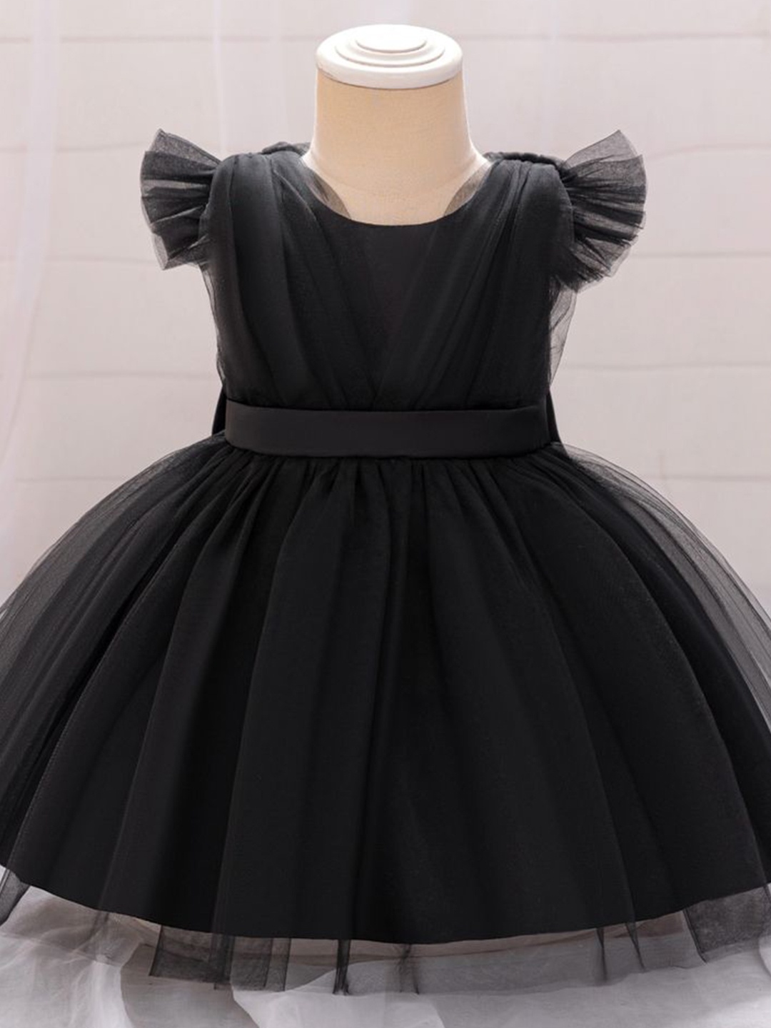 

LULU & SKY Girls Flutter Sleeve Fit & Flare Dress, Black