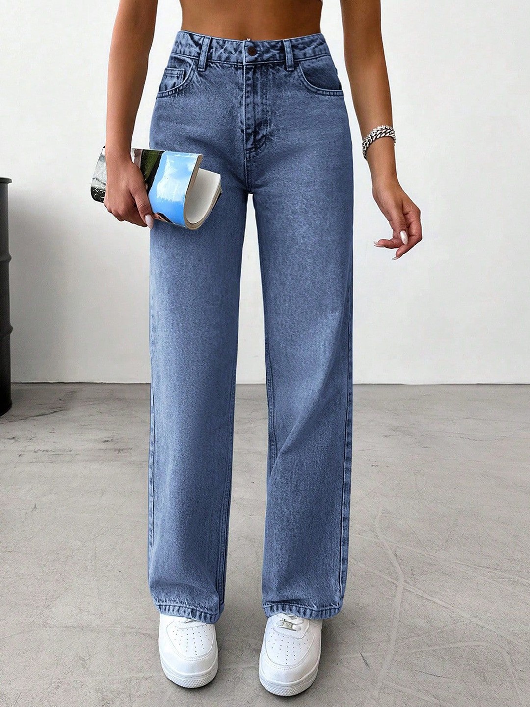 

Glossia Women Comfort Straight Fit High-Rise Light Fade Acid Wash Stretchable Jeans, Blue