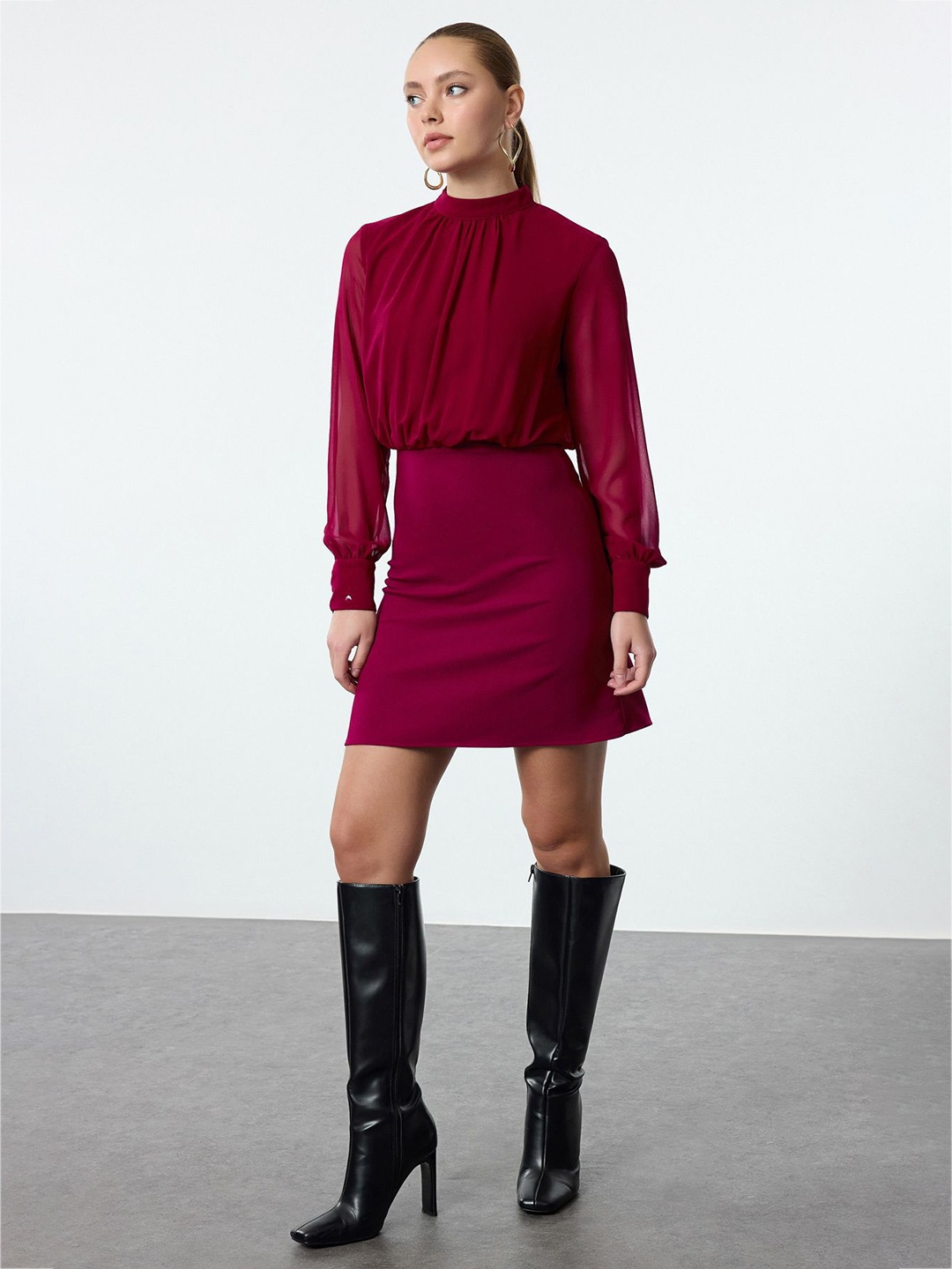 

Trendyol Fit & Flare Dress, Na