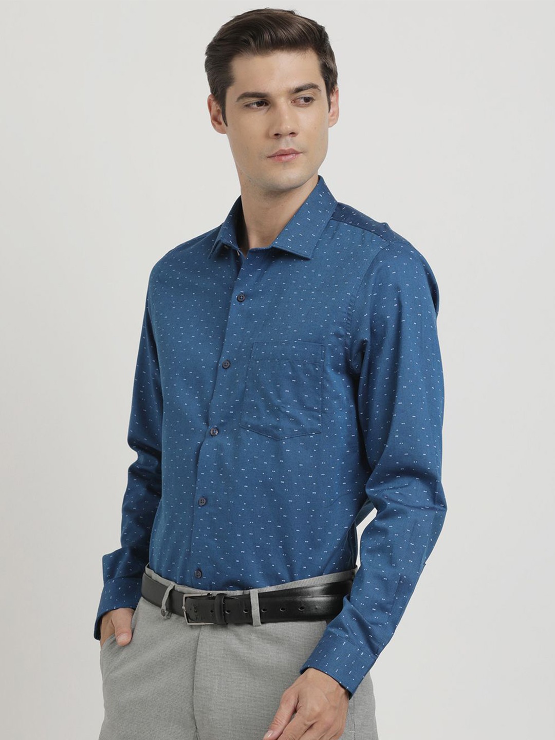 

Turtle Men Standard Slim Fit Spread Collar Micro Ditsy Printed Cotton Formal Shirt, Teal