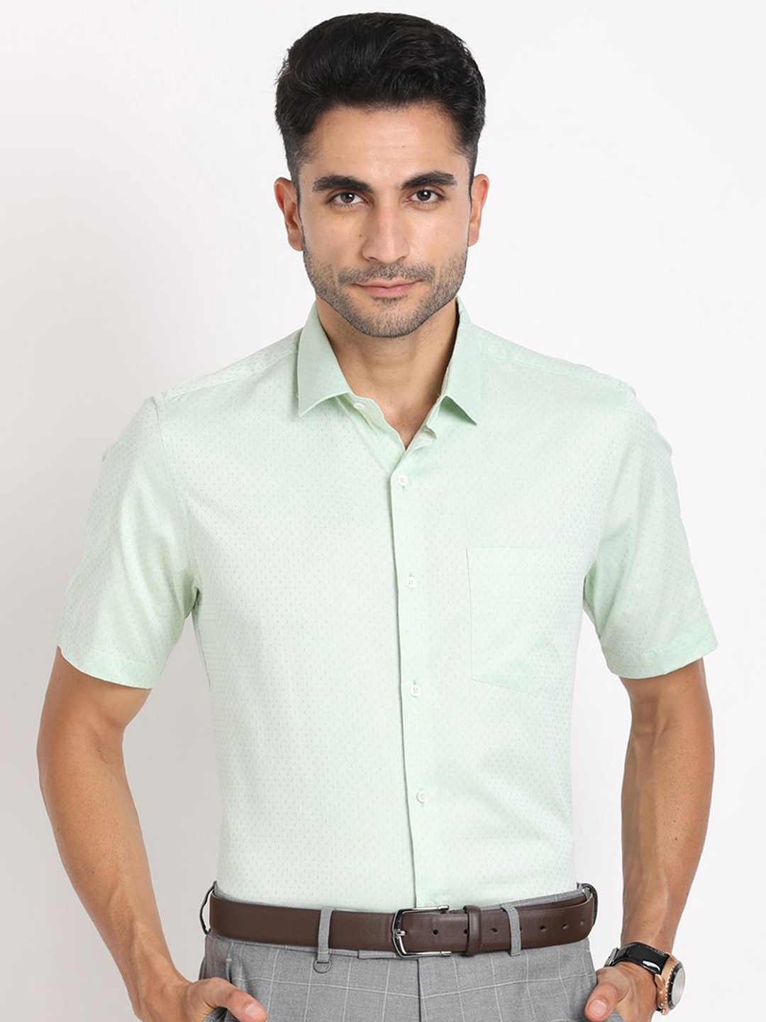 

Turtle Men Standard Slim Fit Spread Collar Micro Ditsy Printed Cotton Formal Shirt, Green