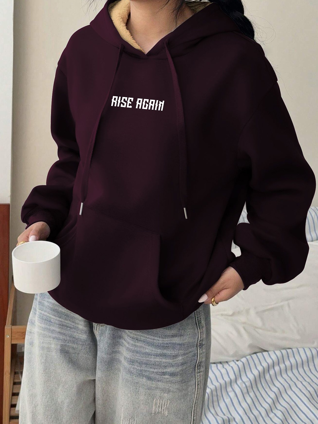 

TOGS & TERRE Women Printed Hooded Sweatshirt, Maroon