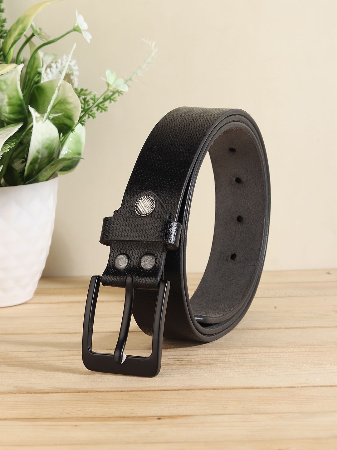 

Provogue Men Textured Leather Belt, Black