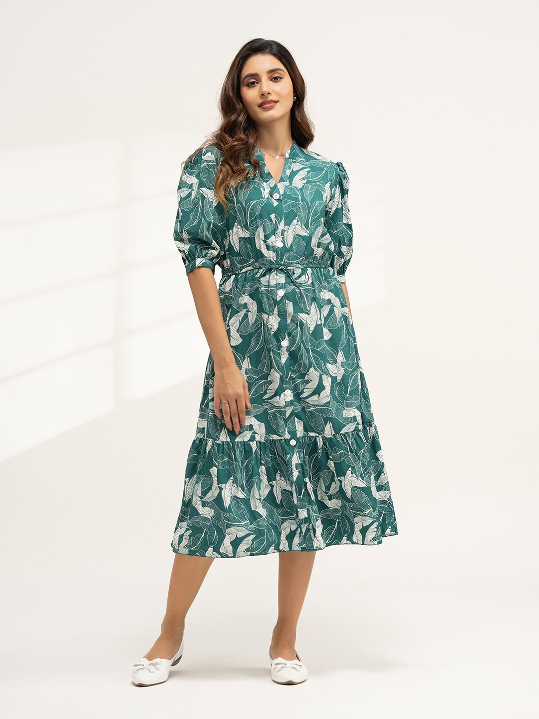 

DressBerry Women Mandarin Collar Fit & Flare Midi Dress, Green