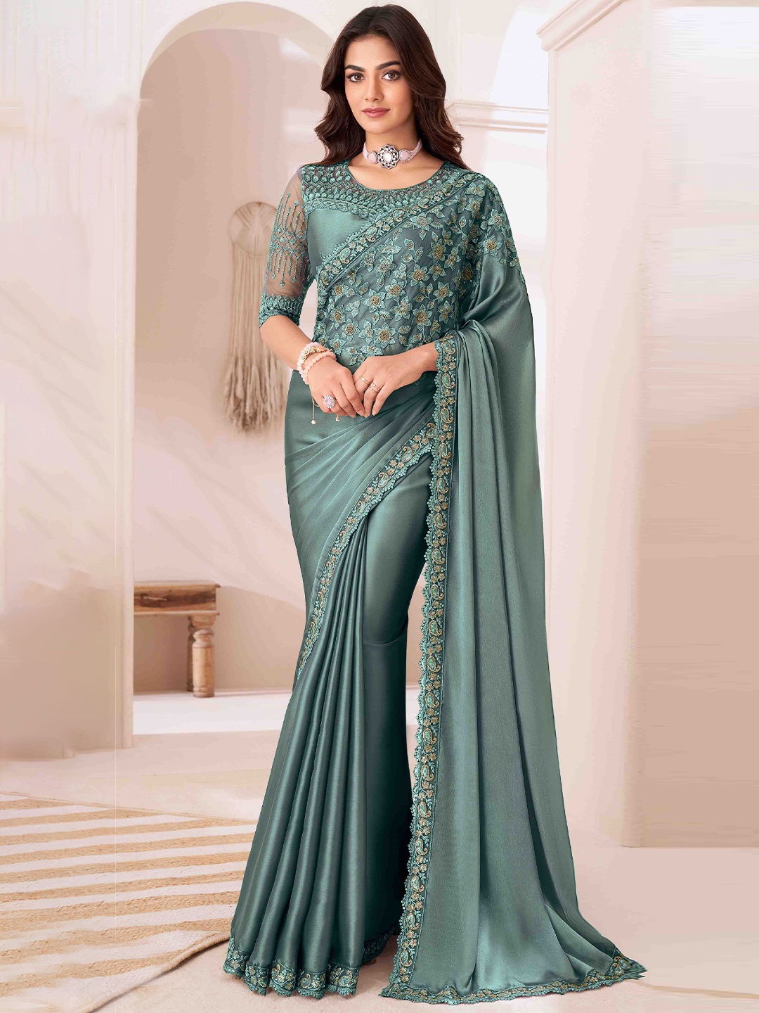 

KIMISHA Embellished Sequinned Embroidered Pure Georgette Saree, Green