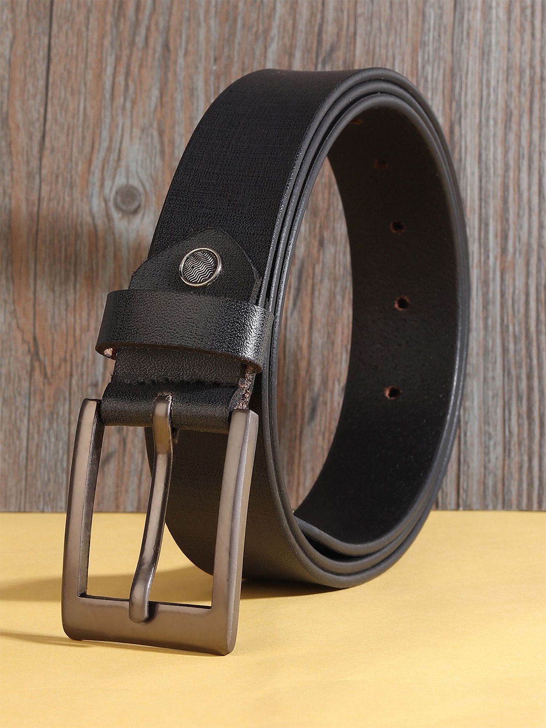 

Provogue Men Textured Leather Formal Belt, Black