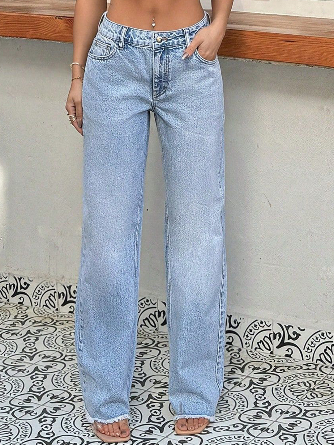 

Glossia Women Comfort Straight Fit High-Rise Light Fade Acid Wash Stretchable Jeans, Blue
