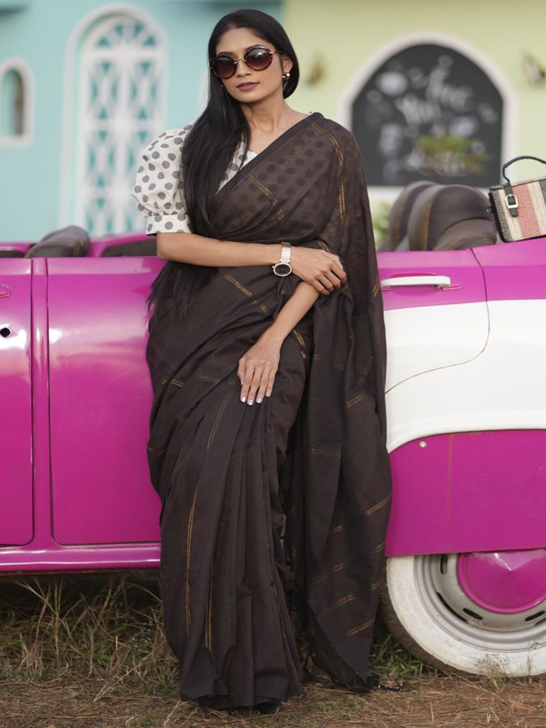 

arunima weaves Women Sarees, Brown
