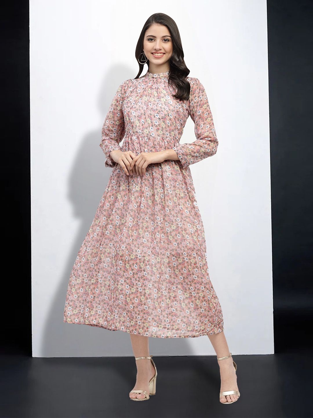

MISS AYSE Women Floral Print Fit & Flare Dress, Pink