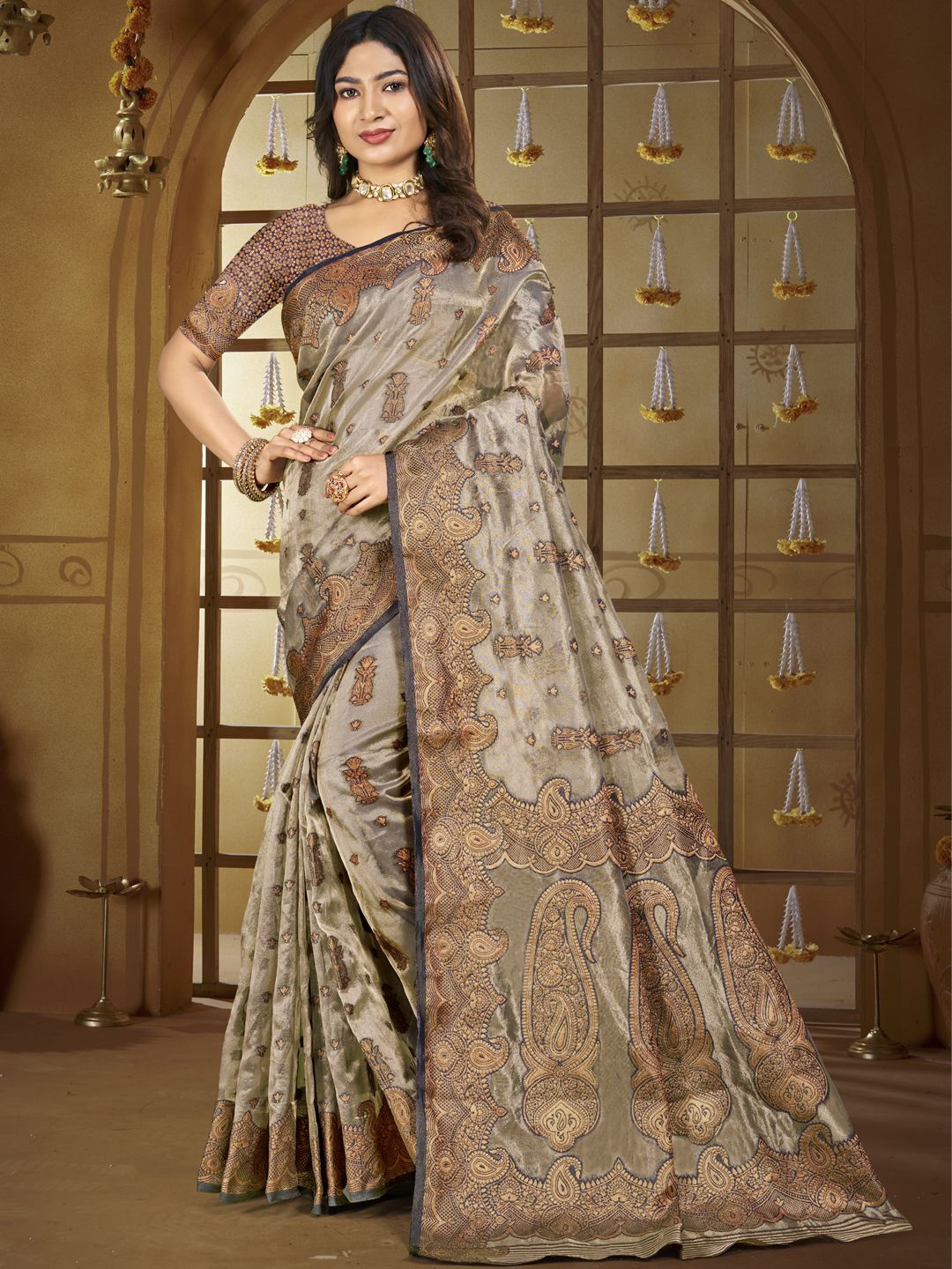 

SANGAM PRINTS Woven Design Zari Tussar Saree, Grey