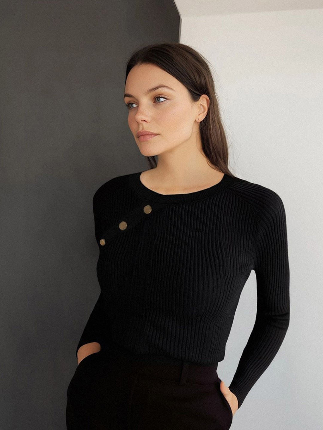 

Trendyol Women Round Neck Fitted Top, Na