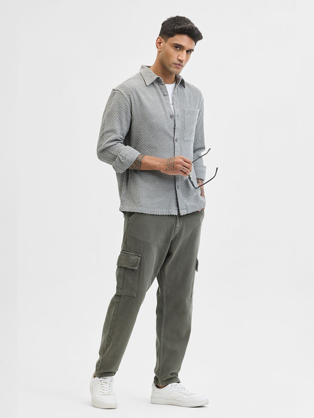 

Snitch Men Classic Slim Fit Spread Collar Textured Cotton Casual Shirt, Grey
