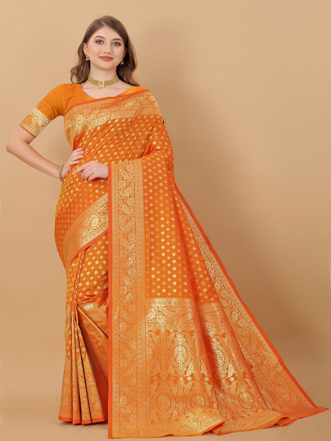

VEDANT VASTRAM Woven Design Zari Saree, Orange