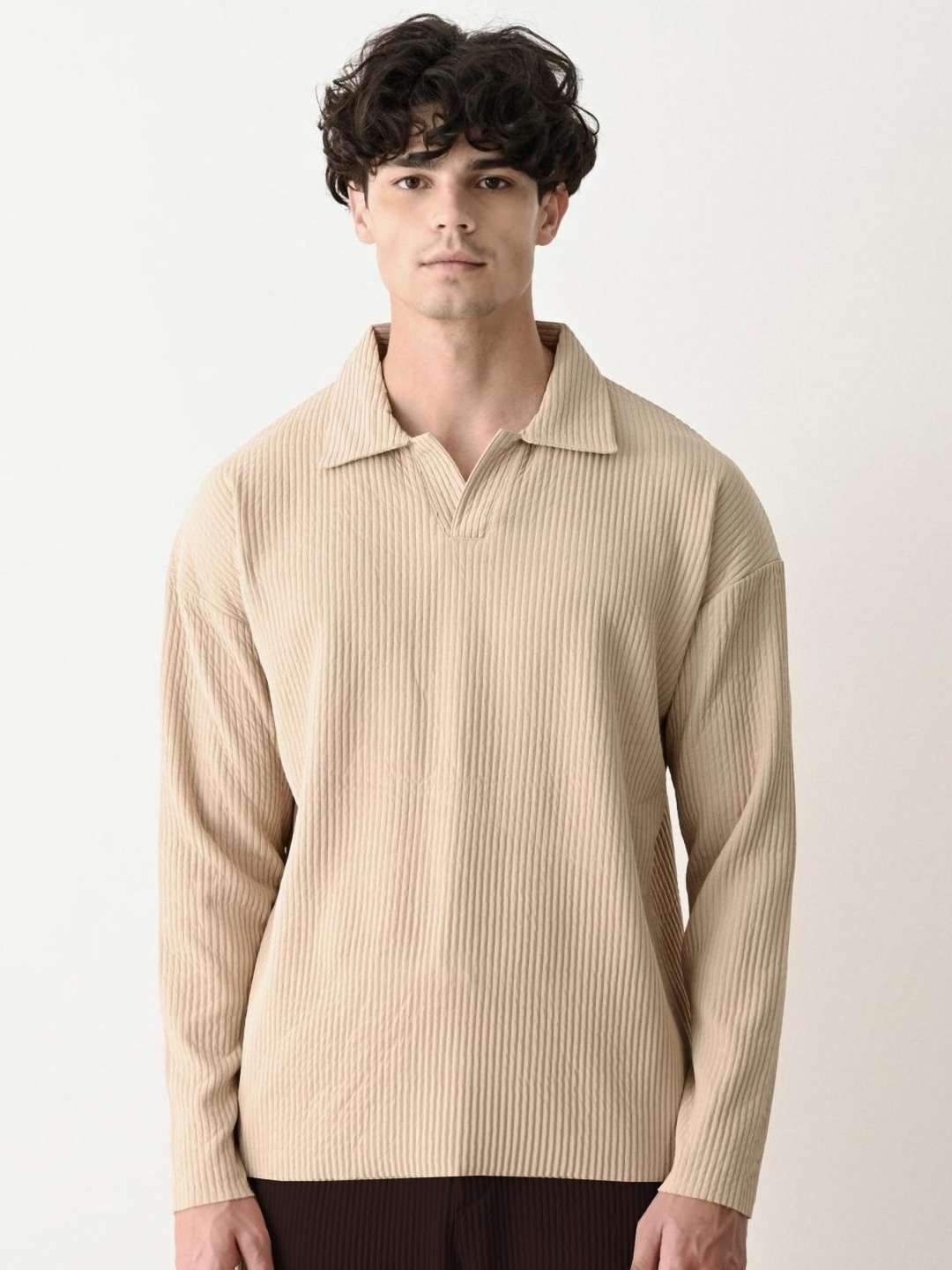 

Genzy Men Self Design Polo Collar Relaxed Fit T-shirt, Beige