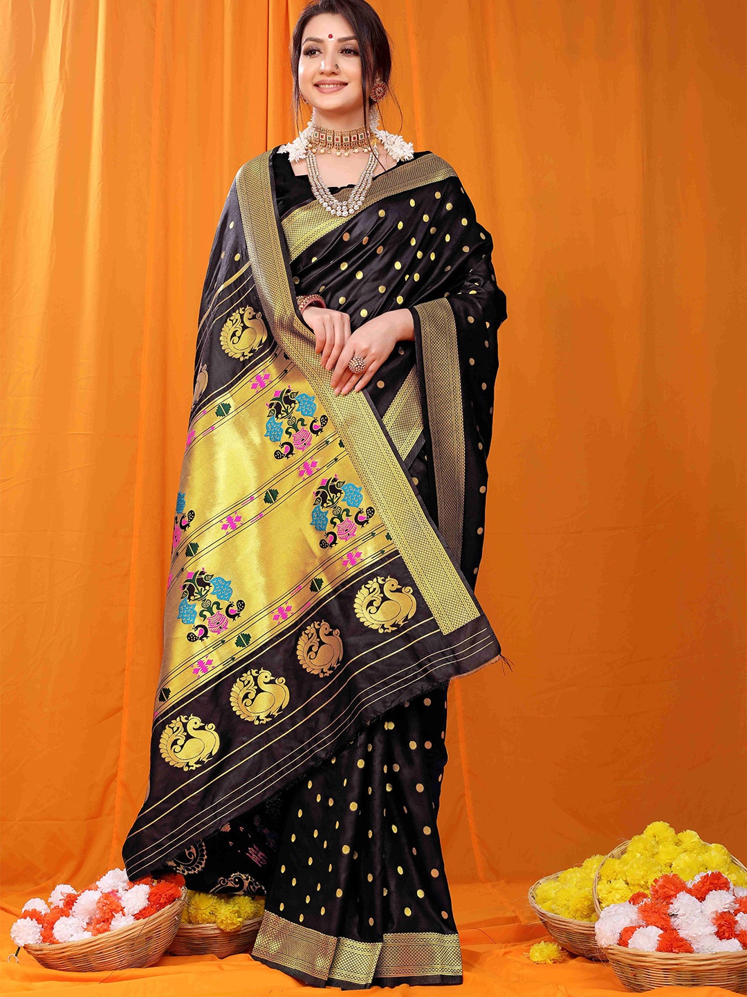 

amirat Ethnic Motifs Zari Pure Silk Paithani Saree, Black