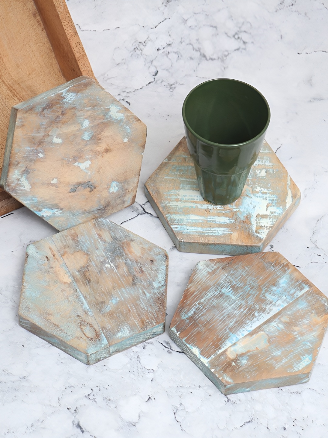 

Indianshelf Brown & Green 4 Pieces Textured Hexagonal Shaped Wooden Coasters