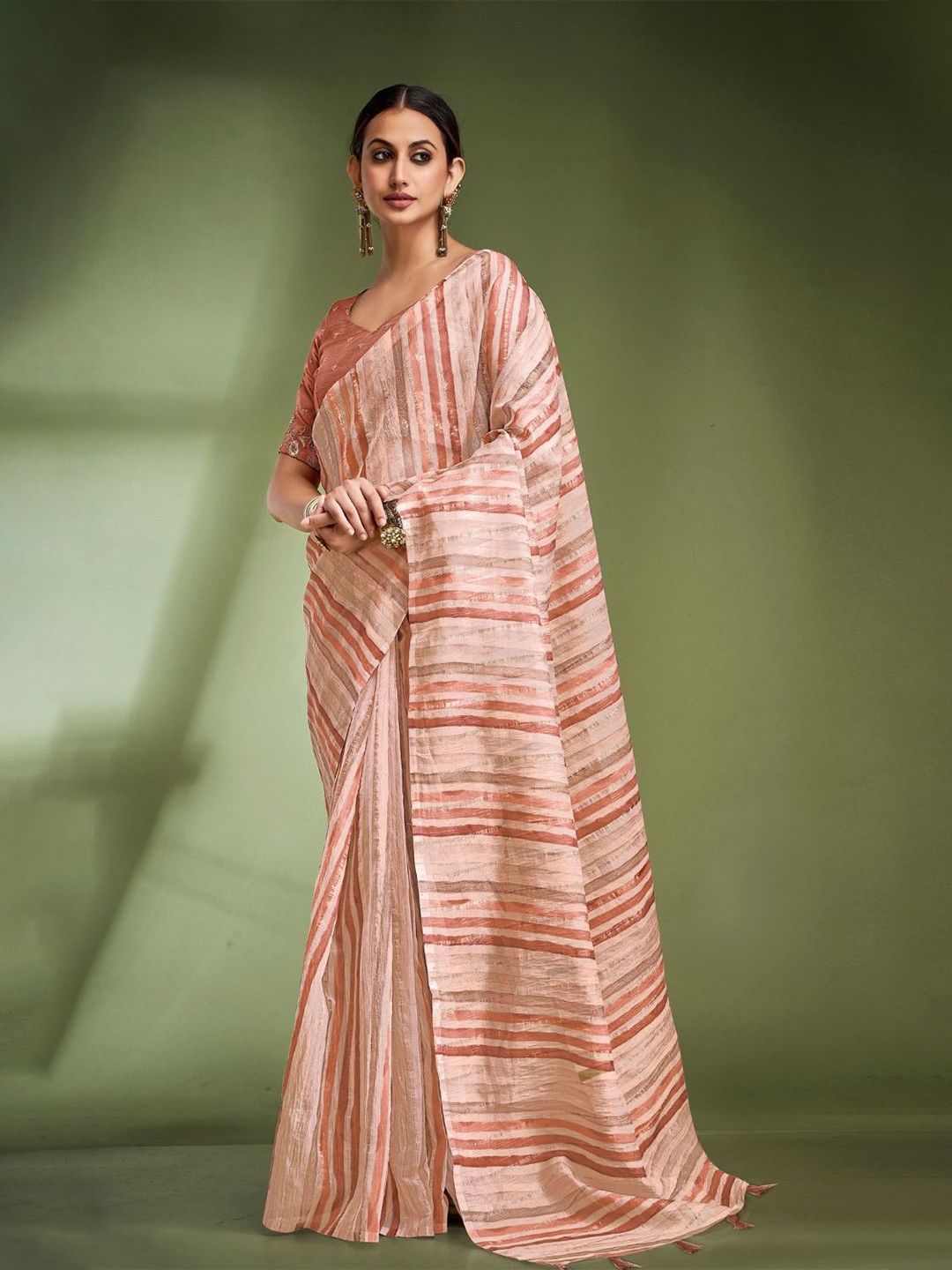 

DEVATITHI Striped Tissue Saree, Orange