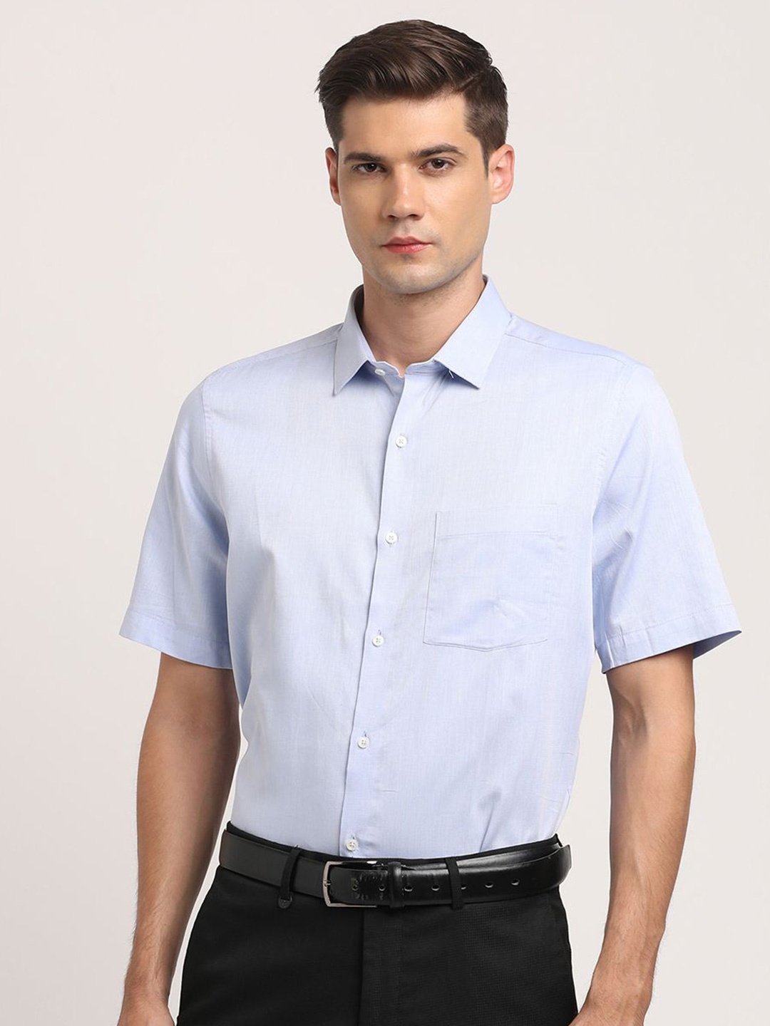 

Turtle Men Standard Slim Fit Spread Collar Solid Cotton Formal Shirt, Blue