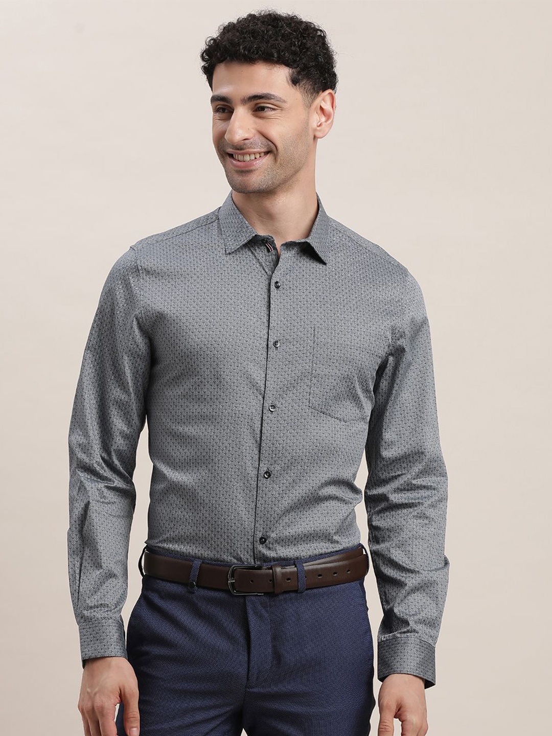 

Turtle Men Standard Slim Fit Spread Collar Floral Printed Cotton Formal Shirt, Grey