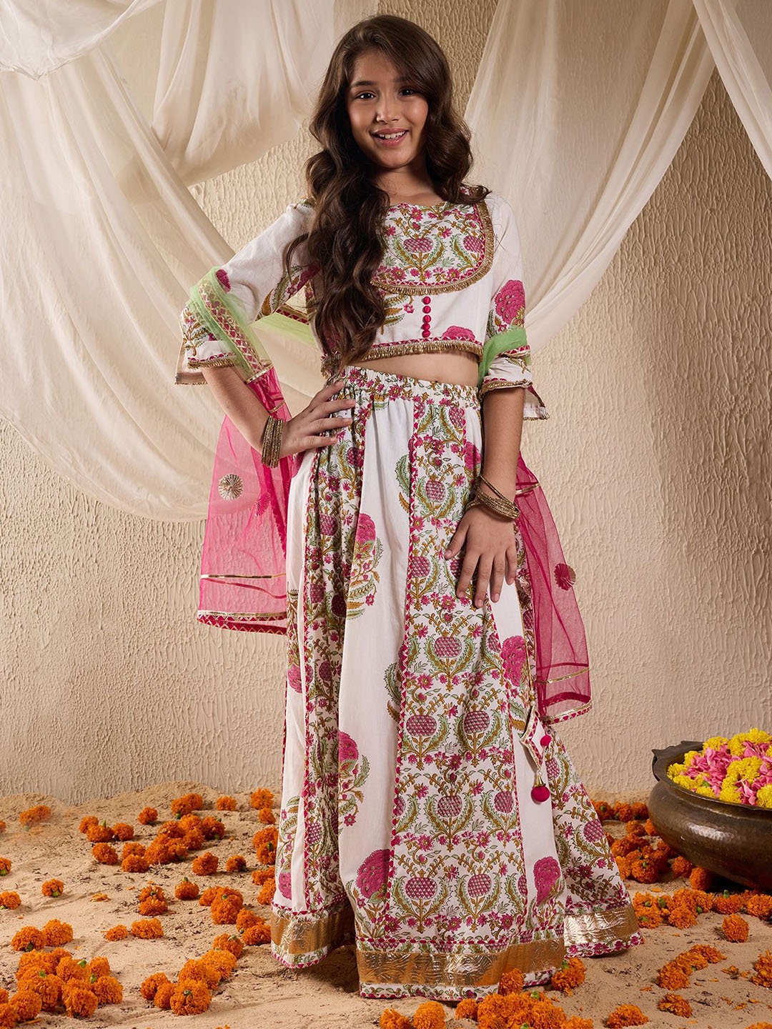 

pspeaches Girls Ready to Wear Lehenga & Blouse With Dupatta, Off white