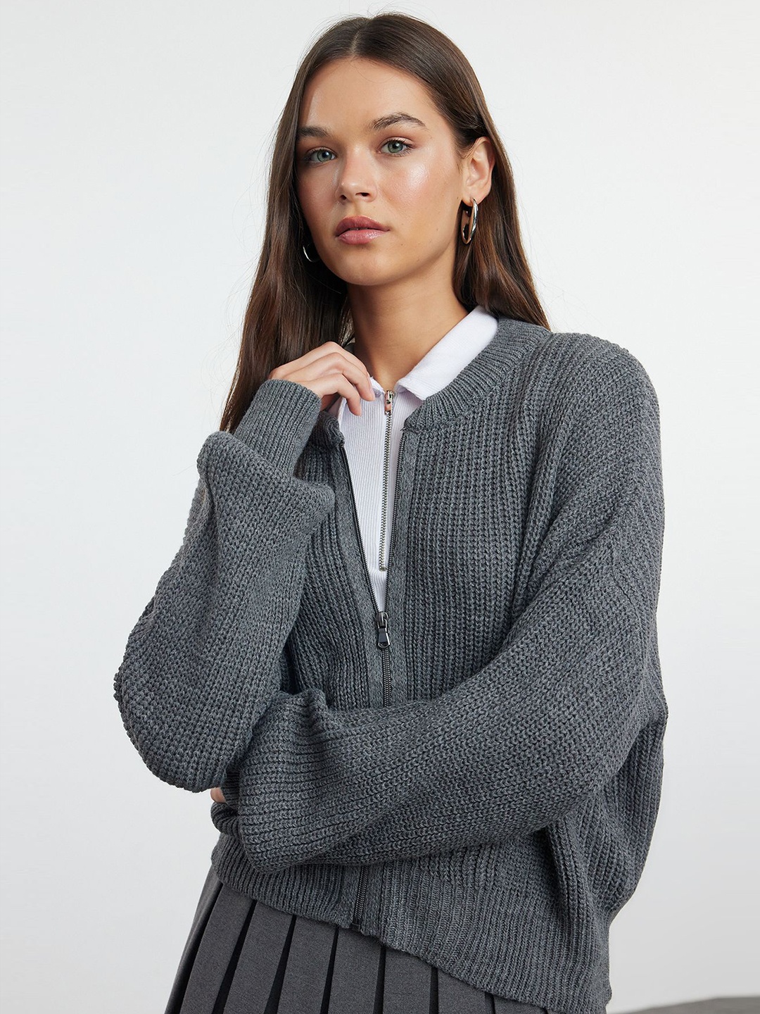

Trendyol Women Ribbed Pullover, Grey