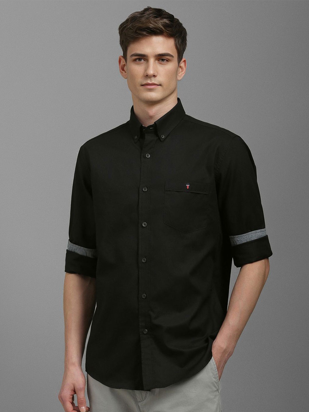 

Louis Philippe Sport Men solid Pure Cotton Casual Shirt, Black