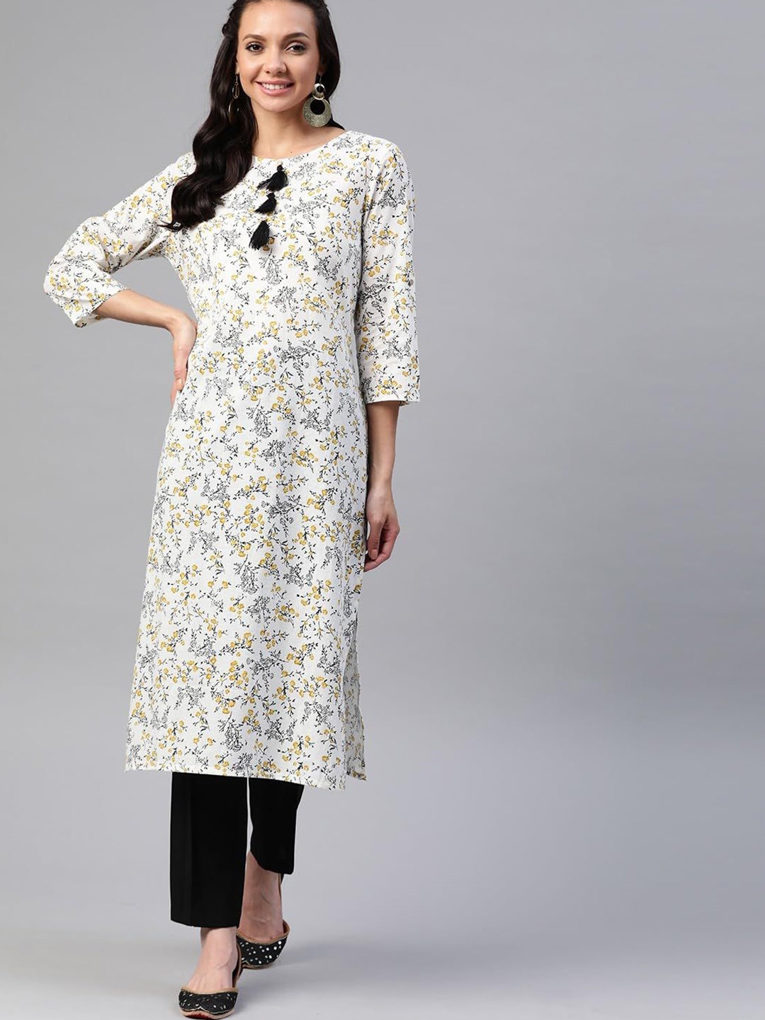 

13-Star Floral Printed Round Neck Straight Kurta, White