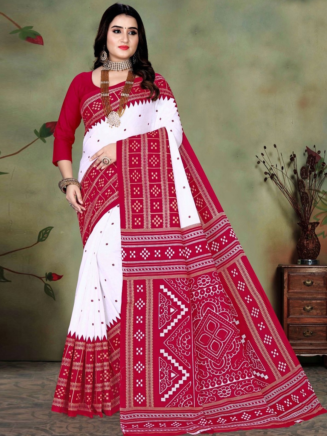 

pasapalli Pure Cotton Sambalpuri Saree, White