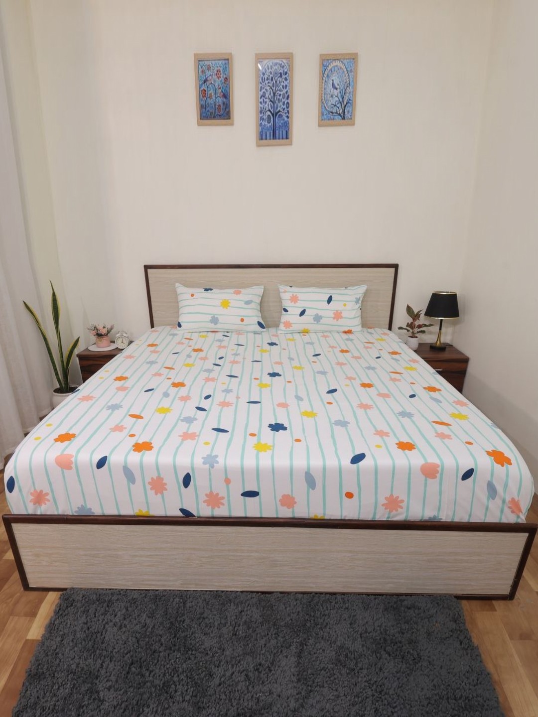 

Bhumi Impex White & Green Floral Printed 144 TC Single Bedsheet Set 1.524m X 2.286m