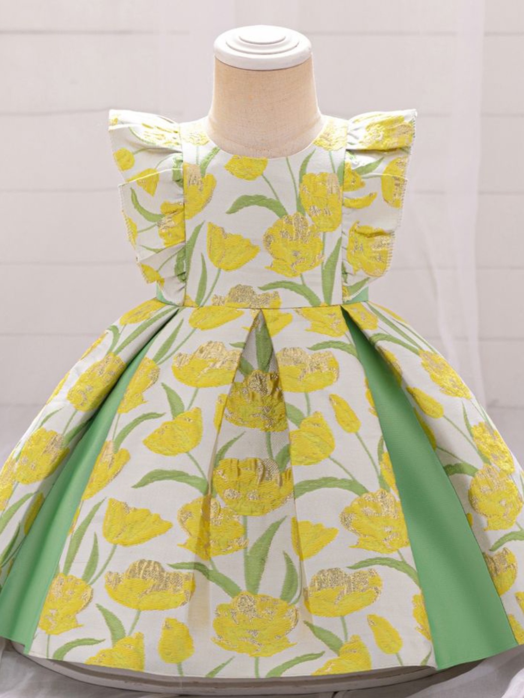 

LULU & SKY Floral Print Flutter Sleeve Fit & Flare Dress, Yellow
