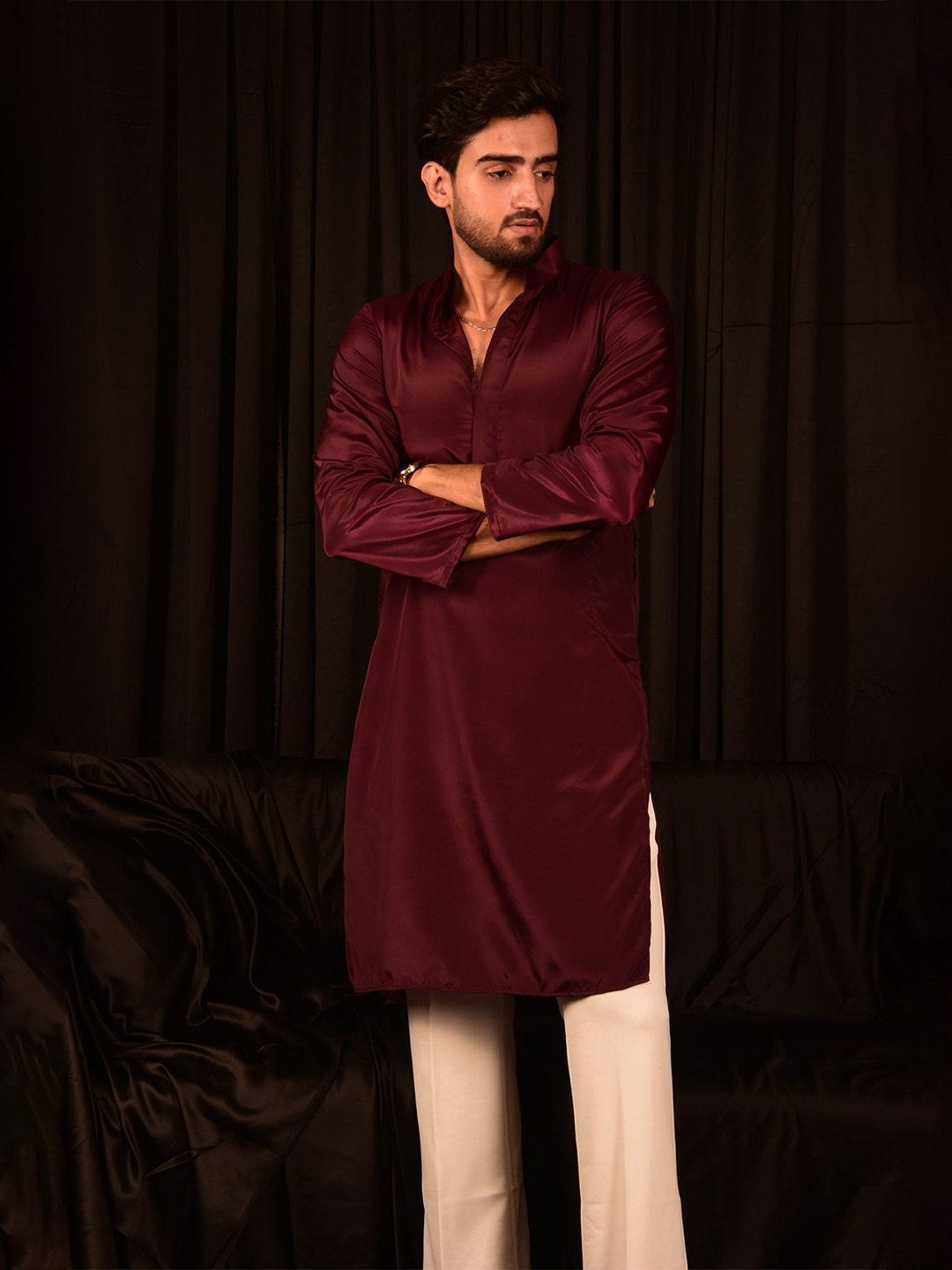 

Laalzari Band Collar Regular Silk Crepe Straight Kurta With Trousers, Brown